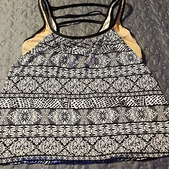 Next tankini swim top size L - Picture 1 of 4